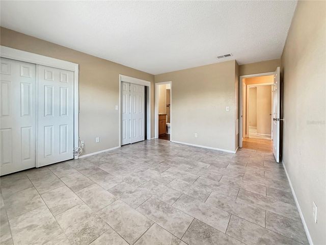 7210 N MANHATTAN AVENUE 2524, Tampa, FL 33614