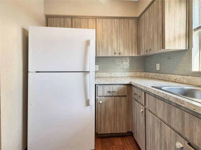 7210 N MANHATTAN AVENUE 2524, Tampa, FL 33614