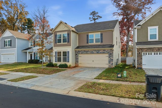 8220 Hudson Forest Drive, Charlotte, NC 28269