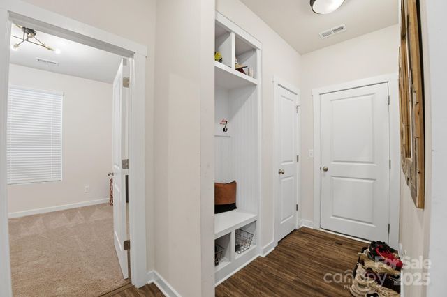 8220 Hudson Forest Drive, Charlotte, NC 28269