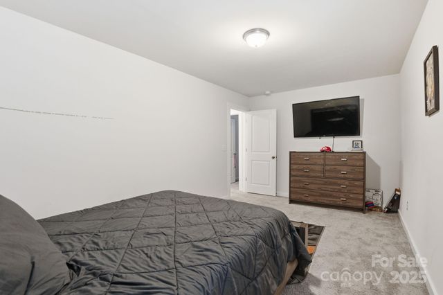 8220 Hudson Forest Drive, Charlotte, NC 28269