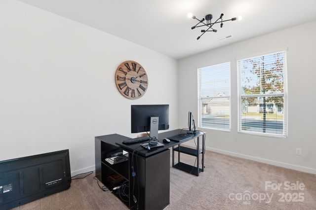 8220 Hudson Forest Drive, Charlotte, NC 28269