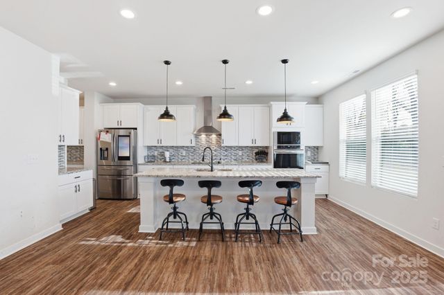 8220 Hudson Forest Drive, Charlotte, NC 28269