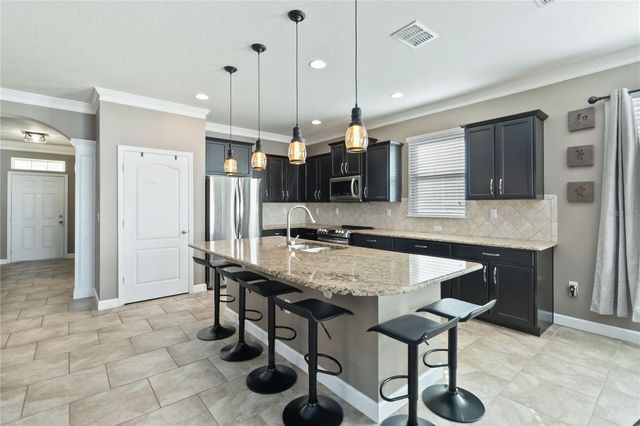 2050 PATRIOT WAY, St Cloud, FL 34769