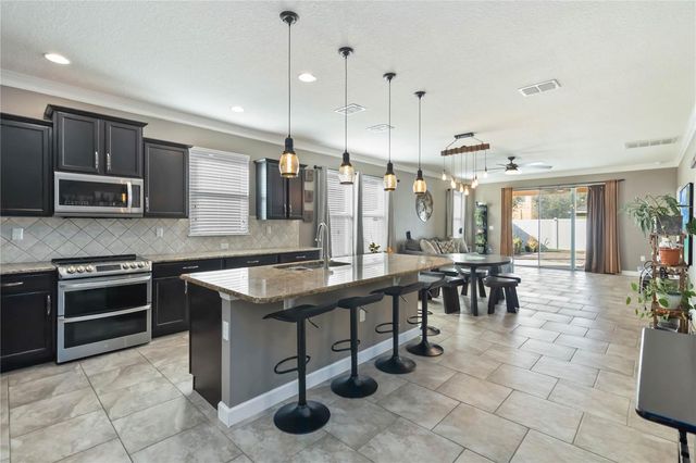 2050 PATRIOT WAY, St Cloud, FL 34769