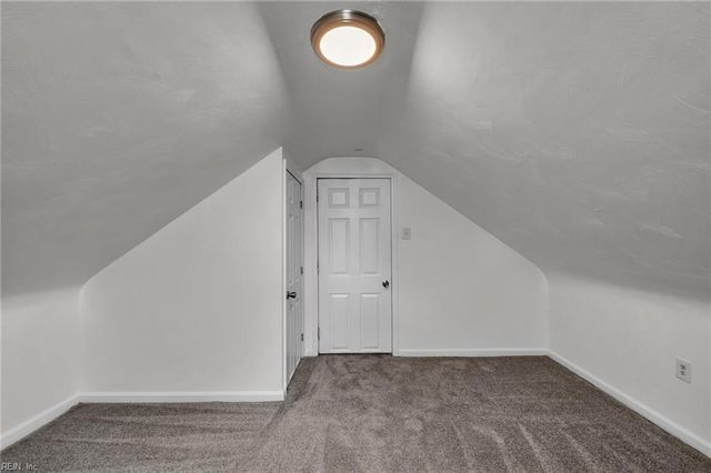 3221 Hyde CIR, Norfolk, VA 23513