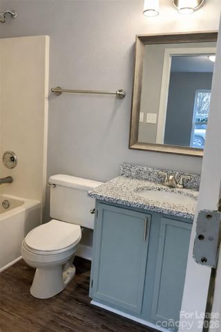 211 Kingville Drive, Charlotte, NC 28213