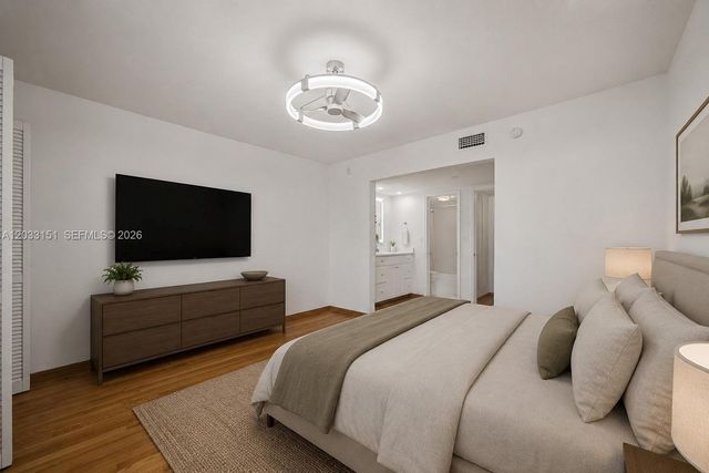 1205 Mariposa Avenue 415, Coral Gables, FL 33146
