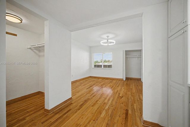 1205 Mariposa Avenue 415, Coral Gables, FL 33146