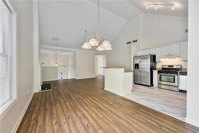5135 Gable Ridge Way, Sugar Hill, GA 30518