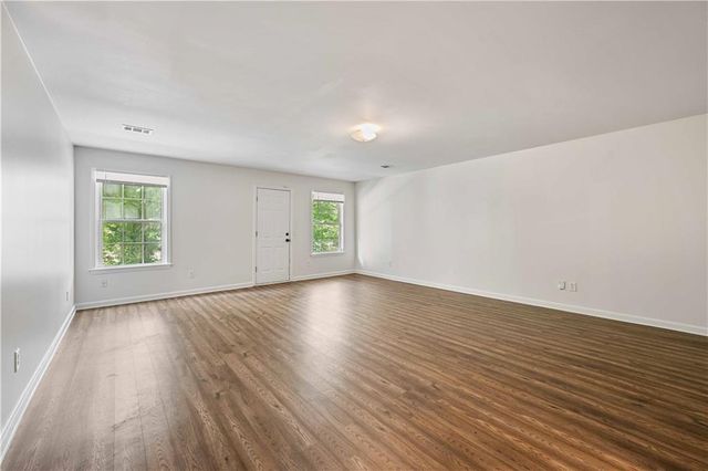 5135 Gable Ridge Way, Sugar Hill, GA 30518