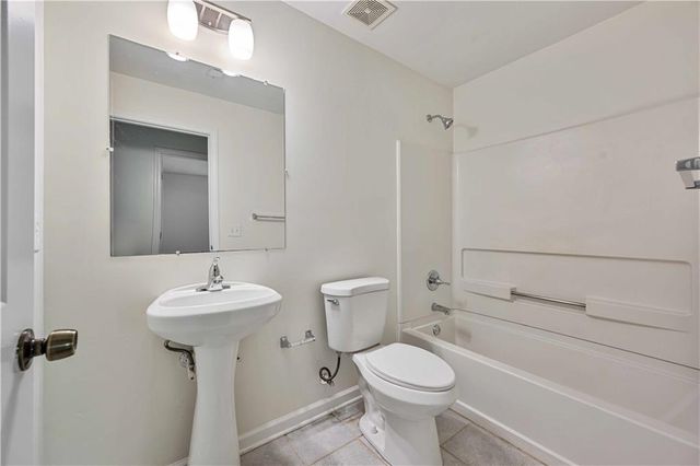 5135 Gable Ridge Way, Sugar Hill, GA 30518