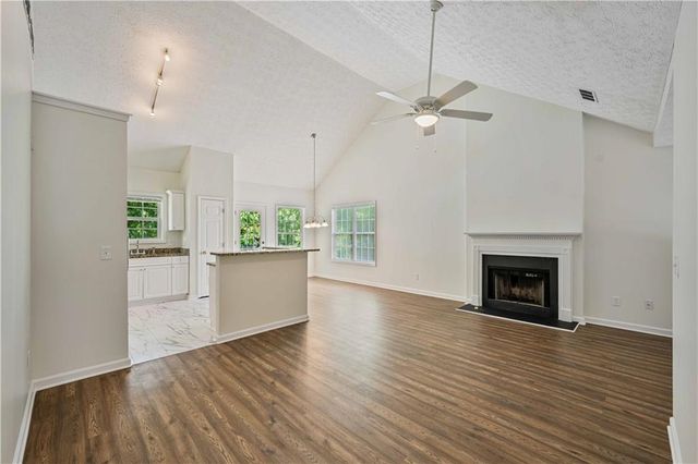 5135 Gable Ridge Way, Sugar Hill, GA 30518