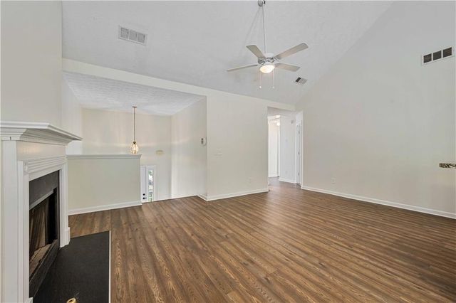 5135 Gable Ridge Way, Sugar Hill, GA 30518