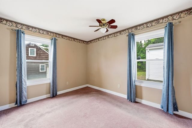 248 Hilldale Ave, Haverhill, MA 01832