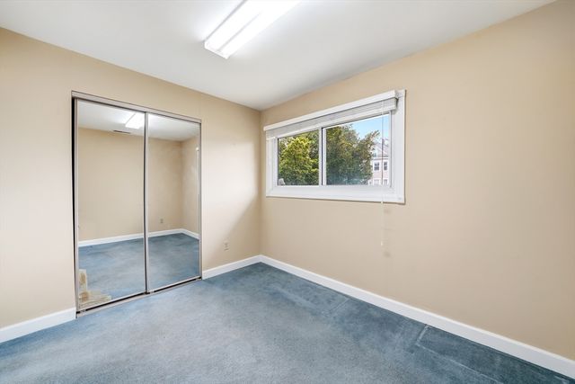 248 Hilldale Ave, Haverhill, MA 01832
