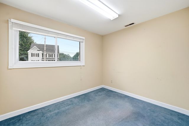 248 Hilldale Ave, Haverhill, MA 01832