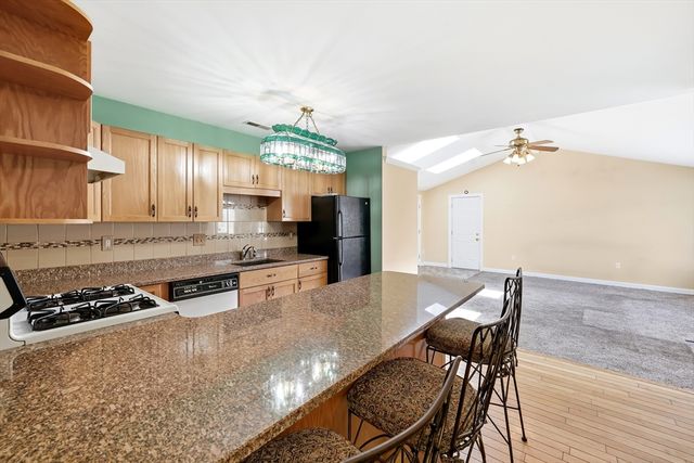 248 Hilldale Ave, Haverhill, MA 01832