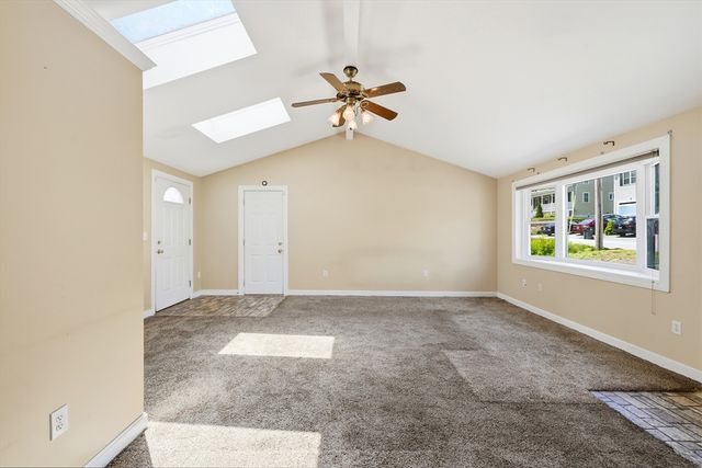 248 Hilldale Ave, Haverhill, MA 01832
