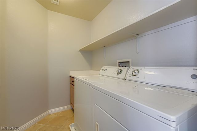 8964 Tom Noon Avenue, Las Vegas, NV 89178