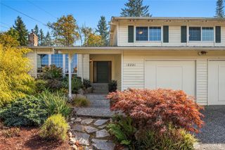 12221 SE 47th Place, Bellevue, WA 98006