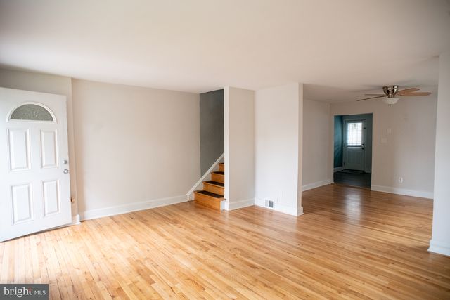 1715 SYCAMORE ST, Wilmington, DE 19805