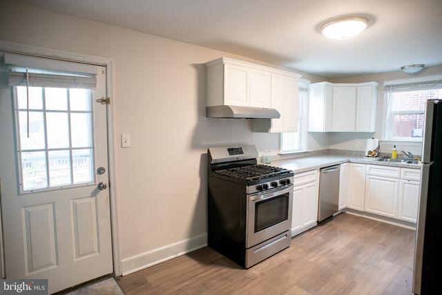 1715 SYCAMORE ST, Wilmington, DE 19805