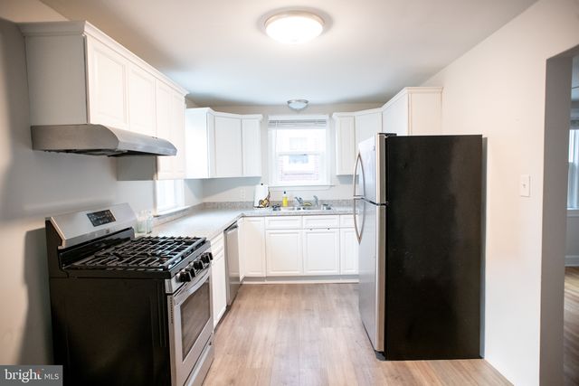 1715 SYCAMORE ST, Wilmington, DE 19805