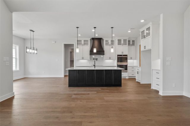 24835 Two Rivers Road, Montgomery, TX 77316