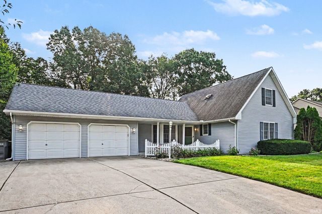 50550 Deer Ridge Court, Granger, IN 46530