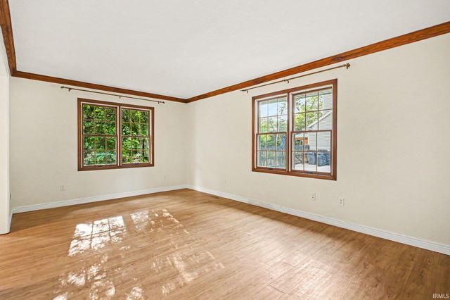 50550 Deer Ridge Court, Granger, IN 46530