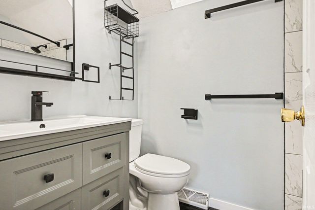 50550 Deer Ridge Court, Granger, IN 46530