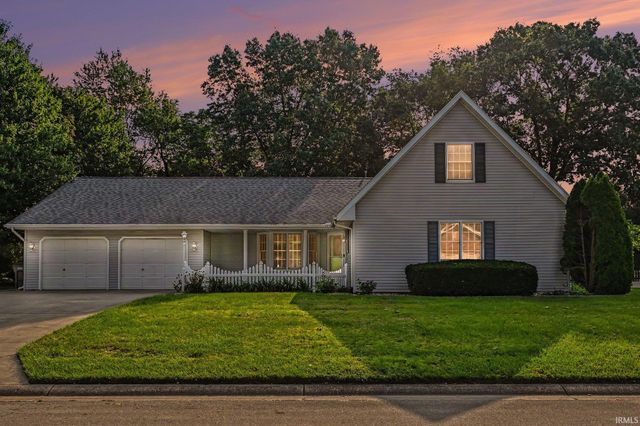 50550 Deer Ridge Court, Granger, IN 46530
