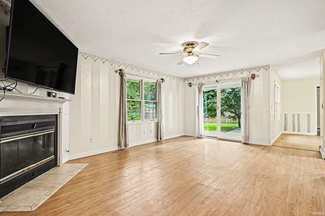 50550 Deer Ridge Court, Granger, IN 46530