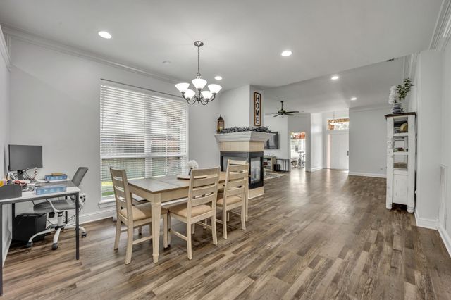 3401 Gladstone Way, Longview, TX 75604