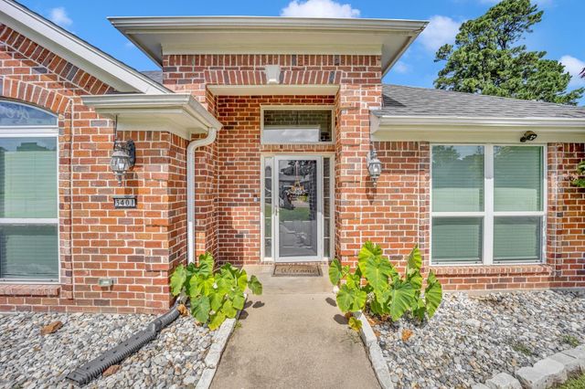 3401 Gladstone Way, Longview, TX 75604