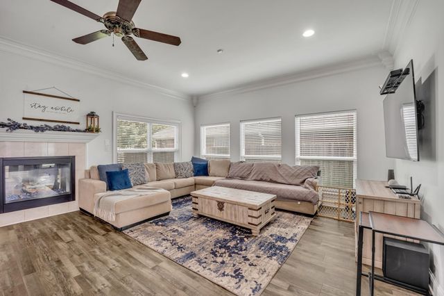 3401 Gladstone Way, Longview, TX 75604