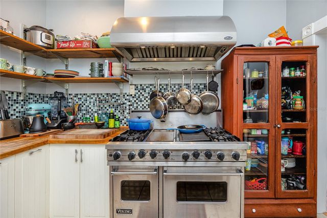 6829 S FITZGERALD STREET, Tampa, FL 33616