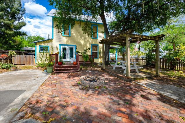 6829 S FITZGERALD STREET, Tampa, FL 33616