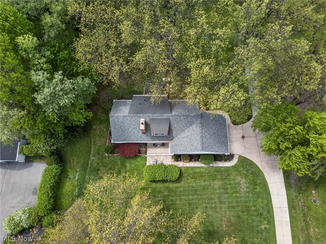 2426 Lander Road, Pepper Pike, OH 44124
