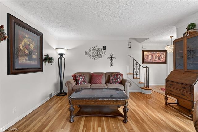 2426 Lander Road, Pepper Pike, OH 44124