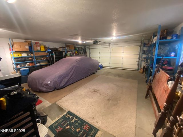 1280 Crest Drive, Silver Springs, NV 89429