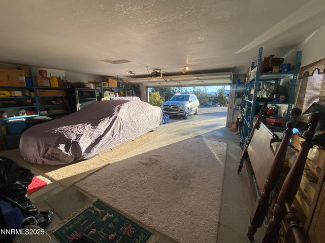 1280 Crest Drive, Silver Springs, NV 89429