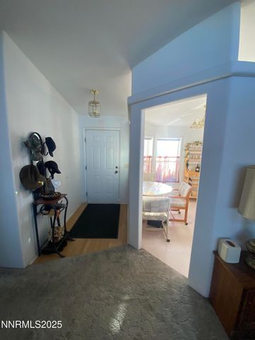 1280 Crest Drive, Silver Springs, NV 89429