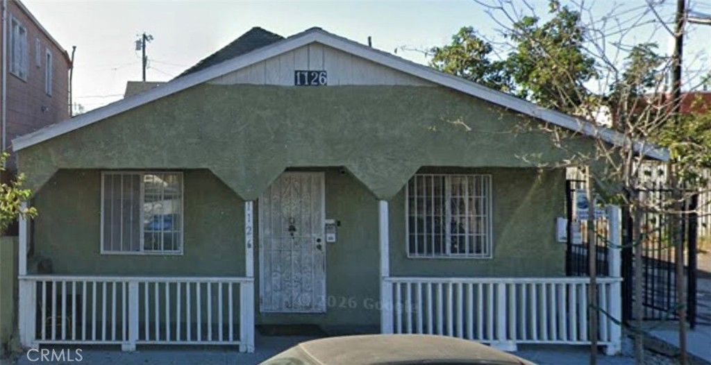 1124 E 40th Place, Los Angeles, CA 90011
