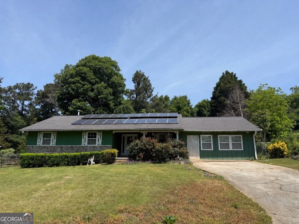 150 Belmont Farms Drive, Ellenwood, GA 30294