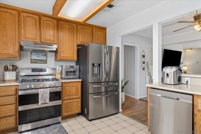 11721 Lakeside Ave, Lakeside, CA 92040