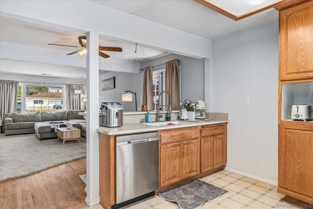 11721 Lakeside Ave, Lakeside, CA 92040