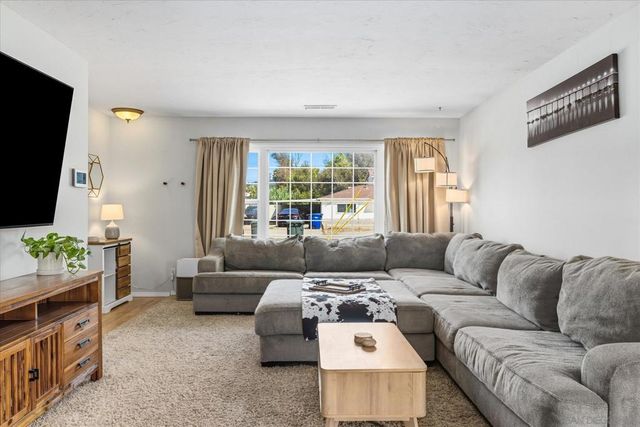 11721 Lakeside Ave, Lakeside, CA 92040