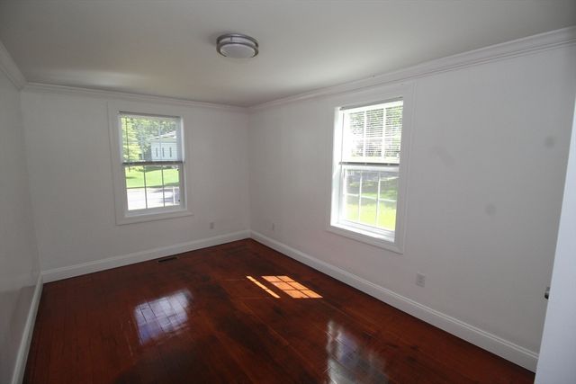 96 Walnut Ln B, Attleboro, MA 02703